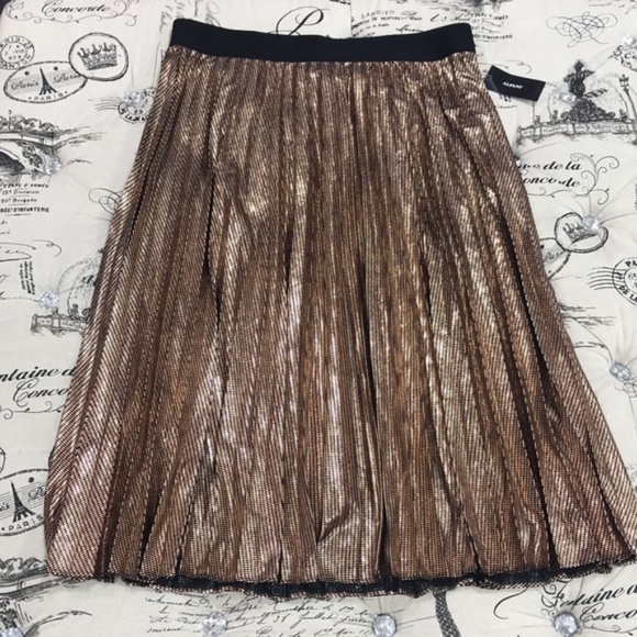 Alfani Pleated Metallic Midi Skirt - Picture 3 of 7